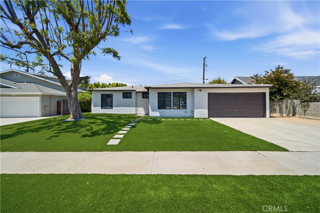 6289 Dana Avenue — photo