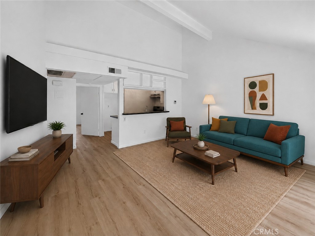 7131 Farralone 46 — photo