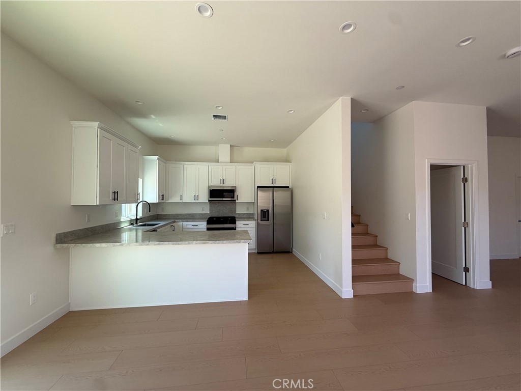 10026 Norwich Avenue — photo
