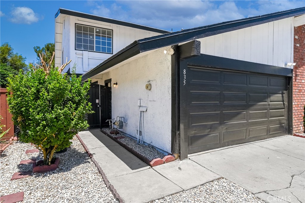 835 Quail — photo