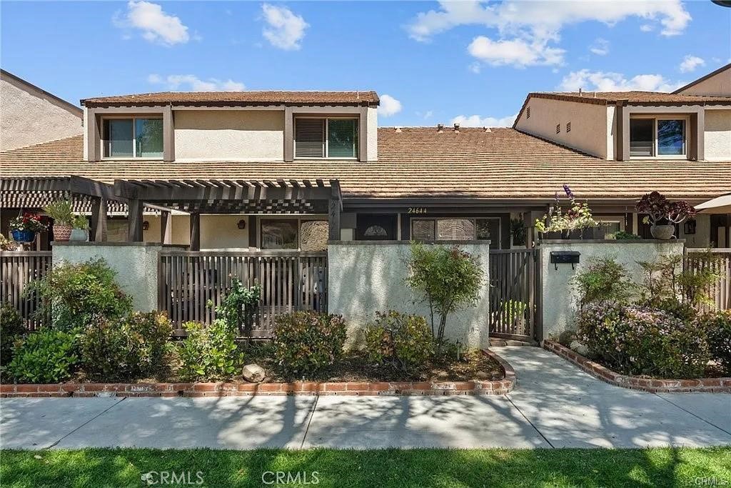 24644 Golfview Drive — photo