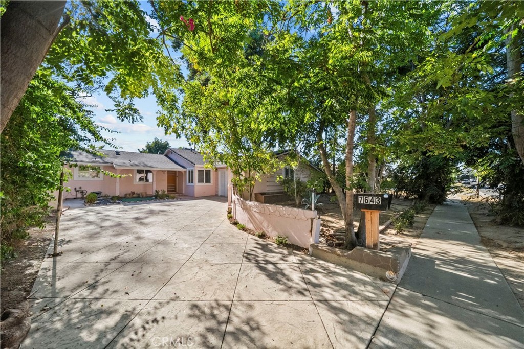 7643 Sausalito Avenue — photo
