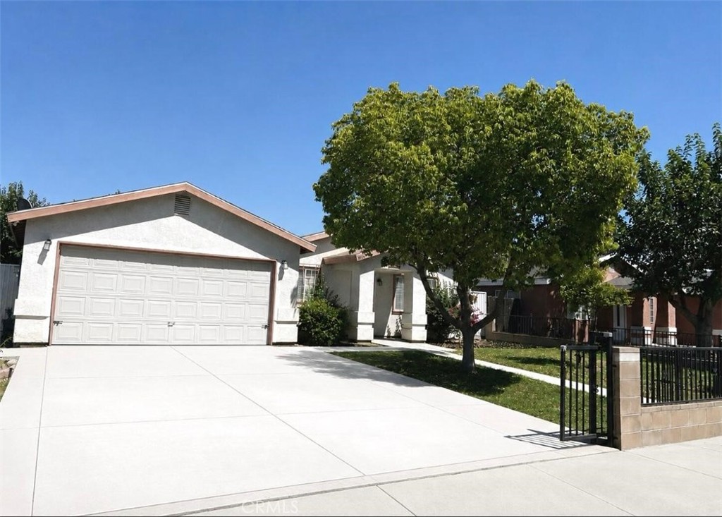1850 Pepper Tree Close, Wasco, CA 93280 — photo 3