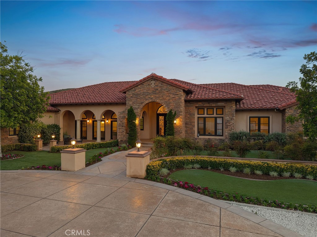 10727 W Stallion Ranch Road — photo