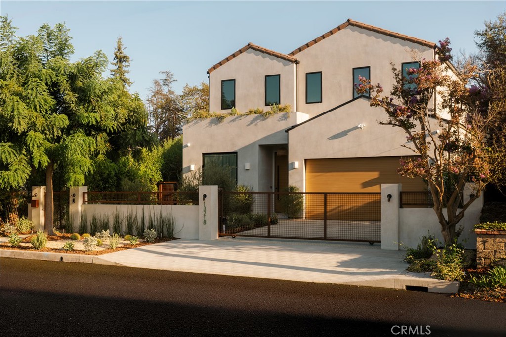 13218 Hesby Street — photo