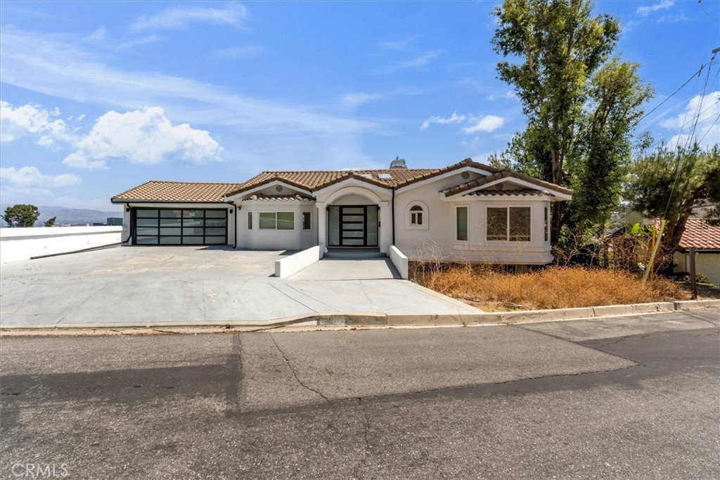 5096 Llano Drive — photo