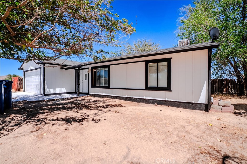 40754 179th E, Lancaster, CA 93535 — photo 2