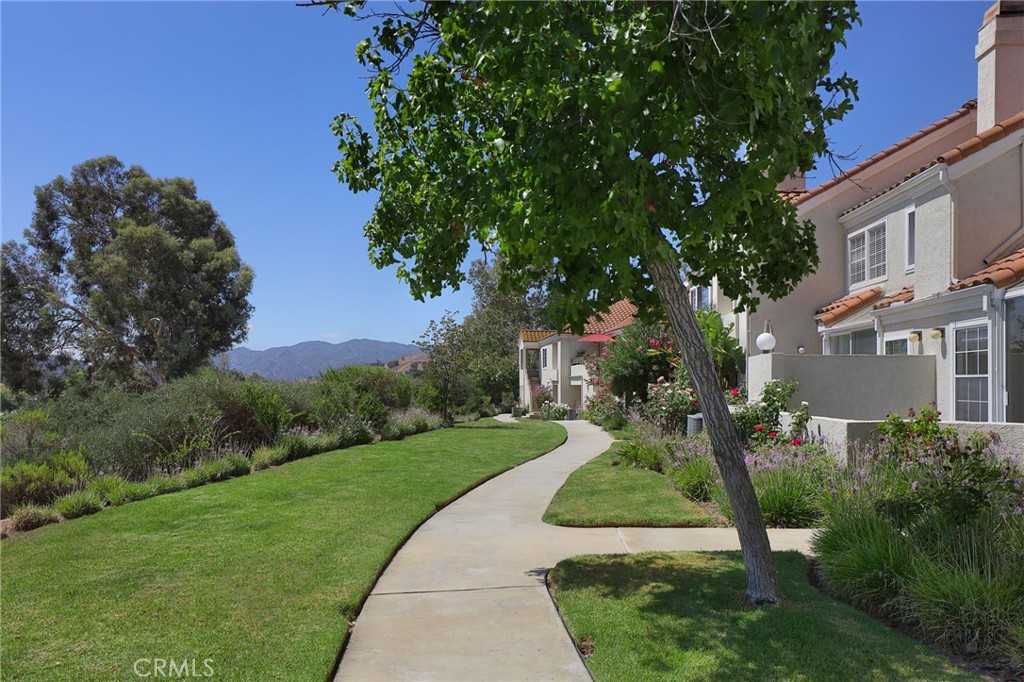 4240 Lost Hills 1003 — photo
