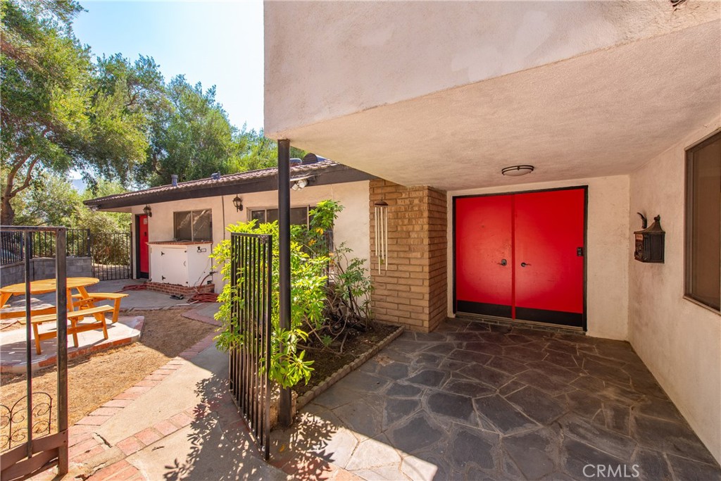 2125 Eastedge, Glendale, CA 91206 — photo 2