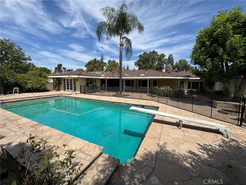 17410 Knapp Street — photo