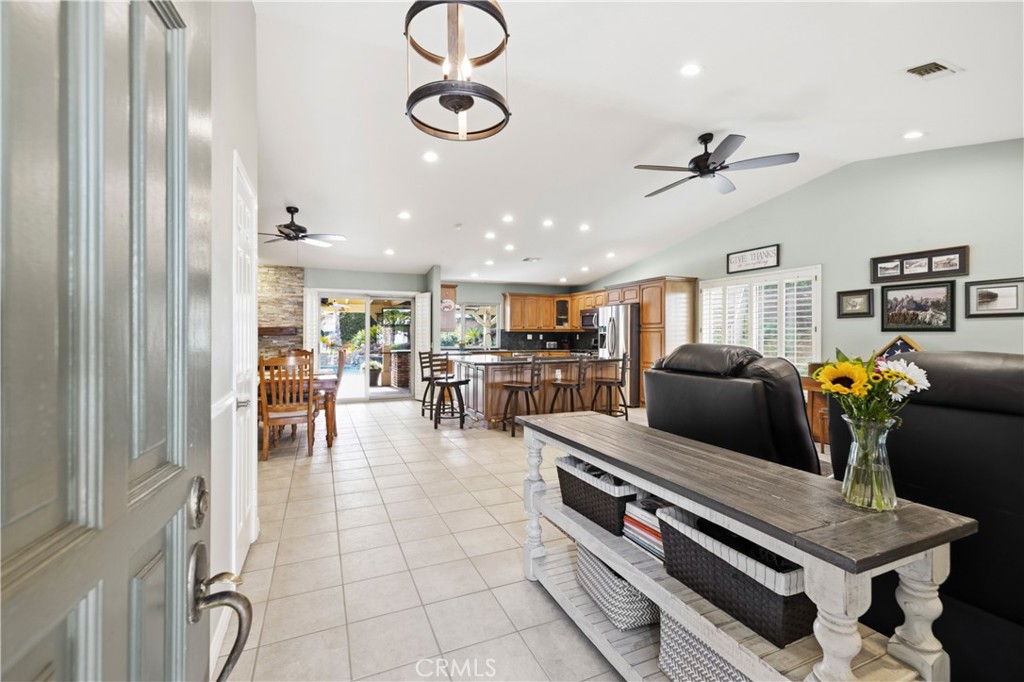 28362 Contessa Avenue, Saugus, CA 91350 — photo 3