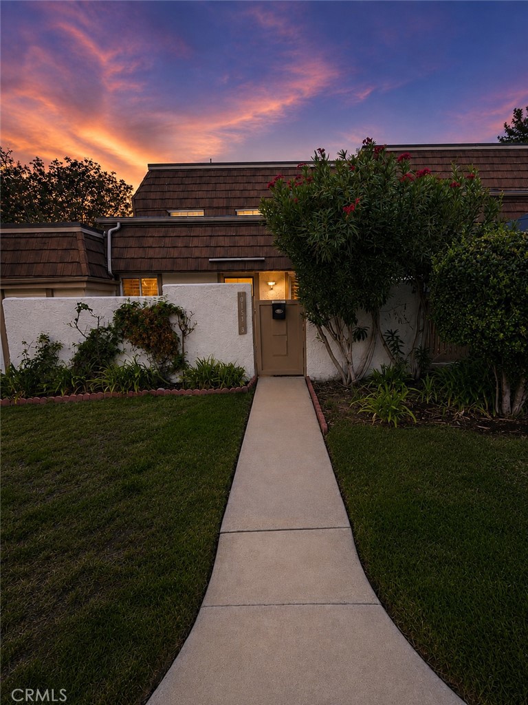 10151 Larwin 3 — photo