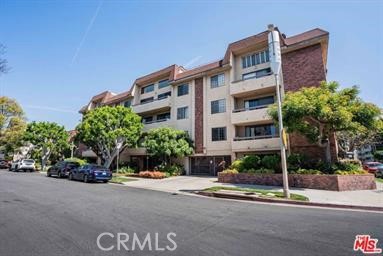 1432 Camden 301 — photo