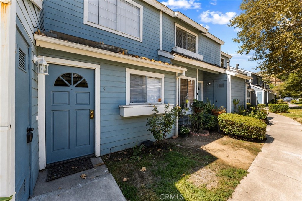 12301 Osborne Street 9 — photo