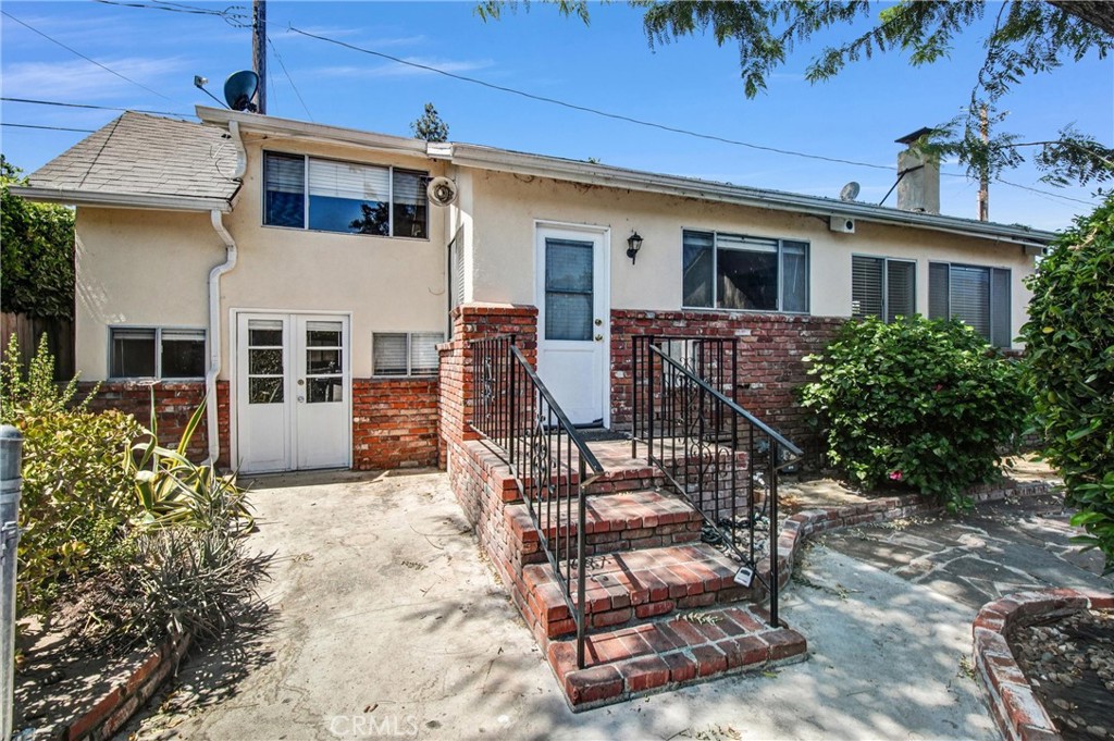 237 N Catalina Street — photo