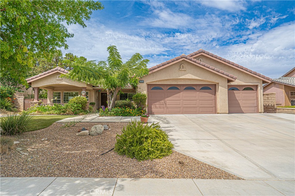 42319 Camden Way — photo