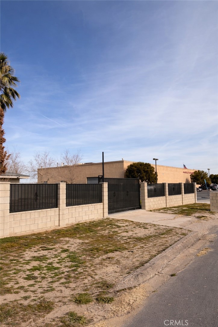 15224 Bonanza Road — photo
