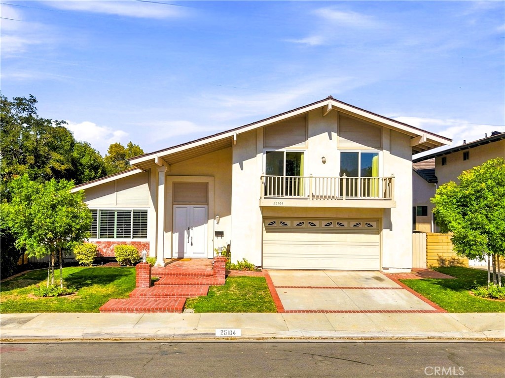 25164 Avenida Rotella — photo