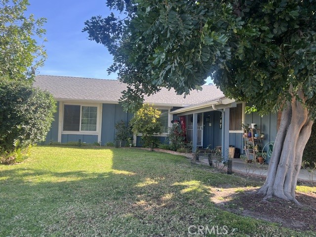 2410 Justin Avenue — photo