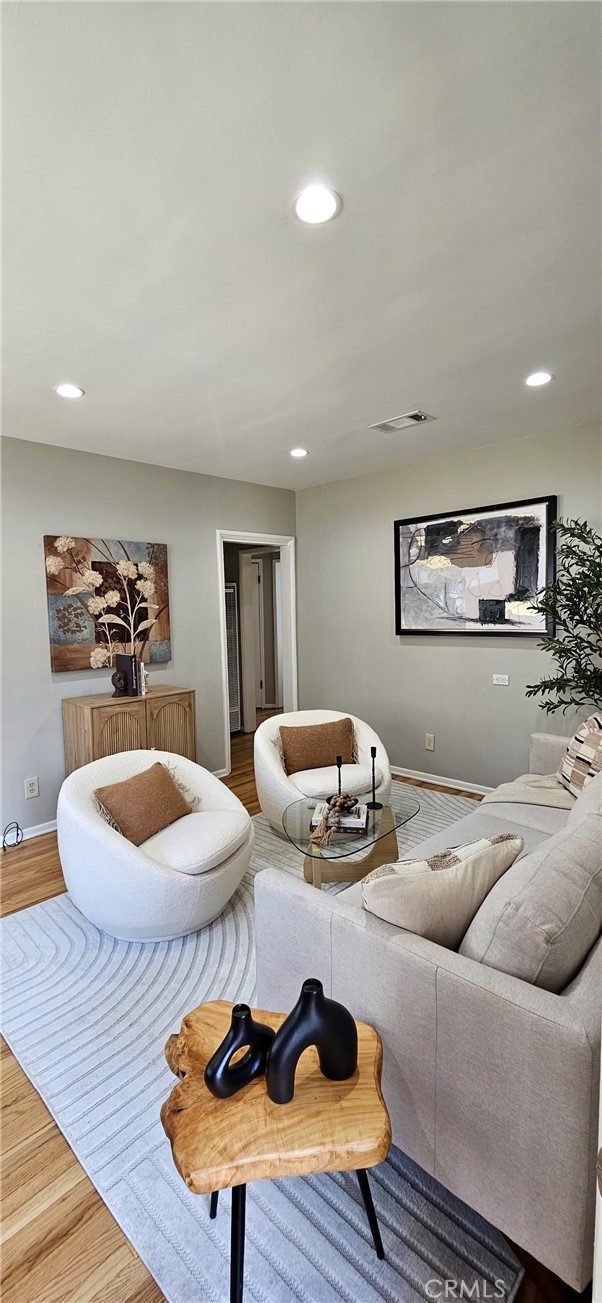 10344 Oro Vista Avenue — photo