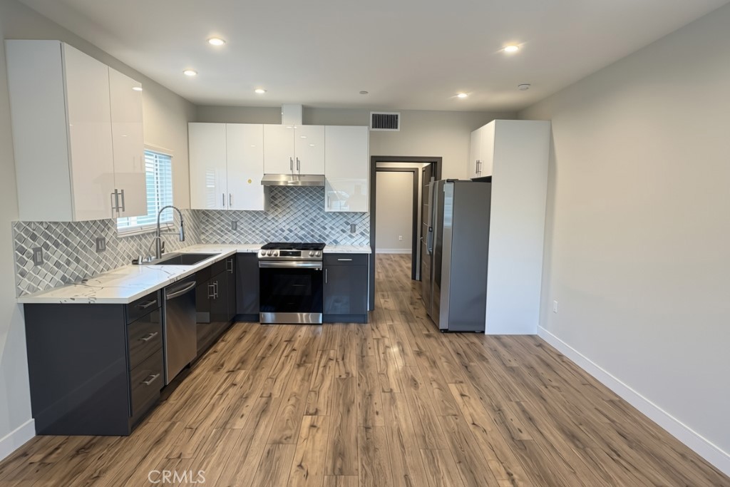 10936 Nettleton Street — photo