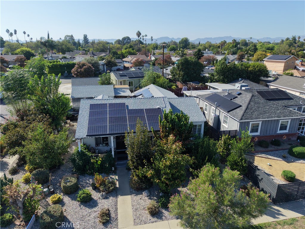 7431 Topeka Drive — photo