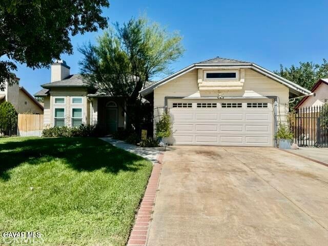 4049 Saddleback — photo