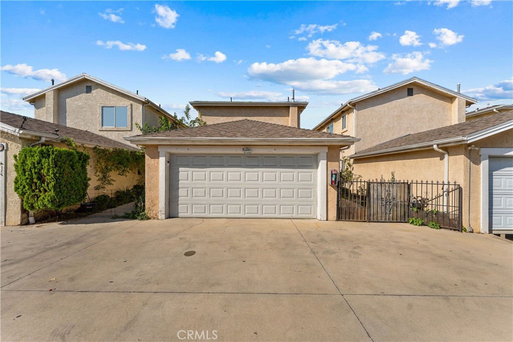 8825 Willis Ave Unit 5 — photo