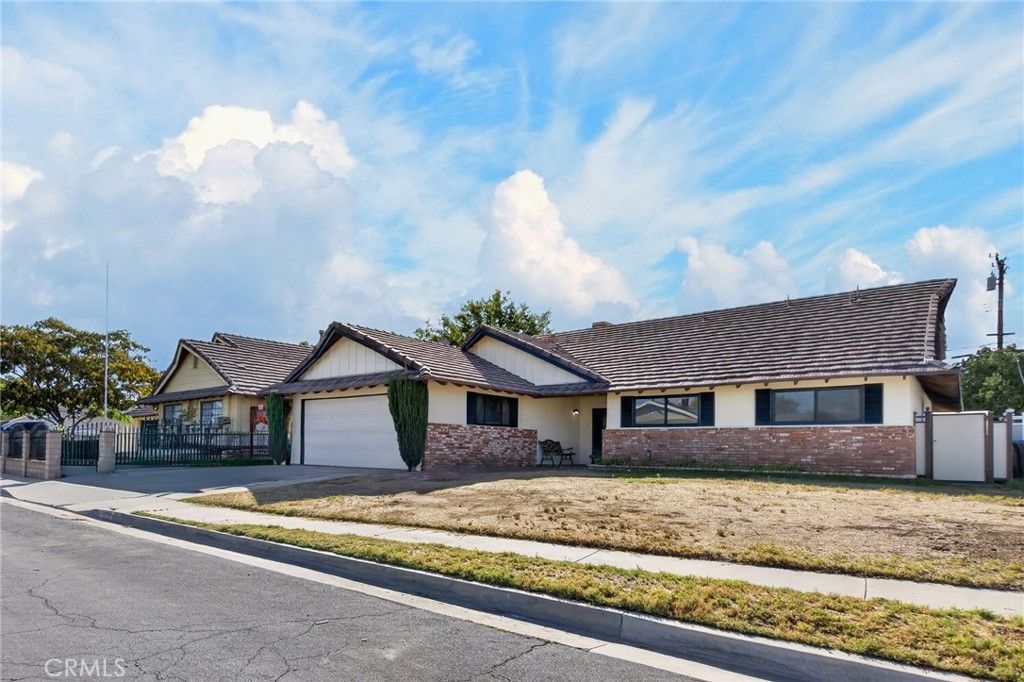 1524 W Kildare — photo