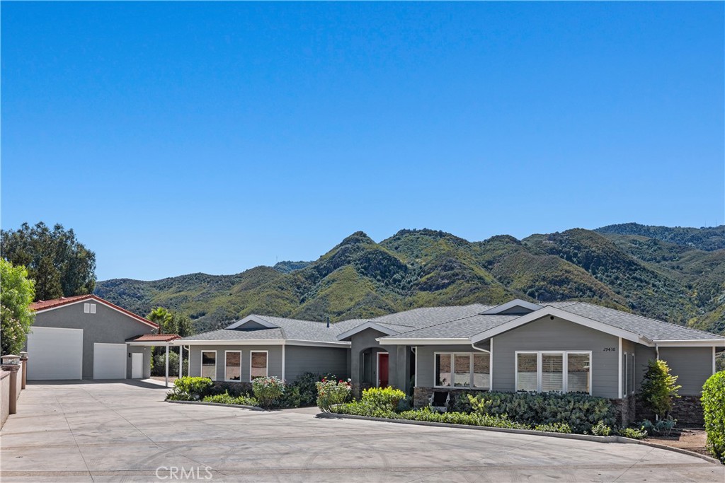 29438 Mulholland Highway — photo