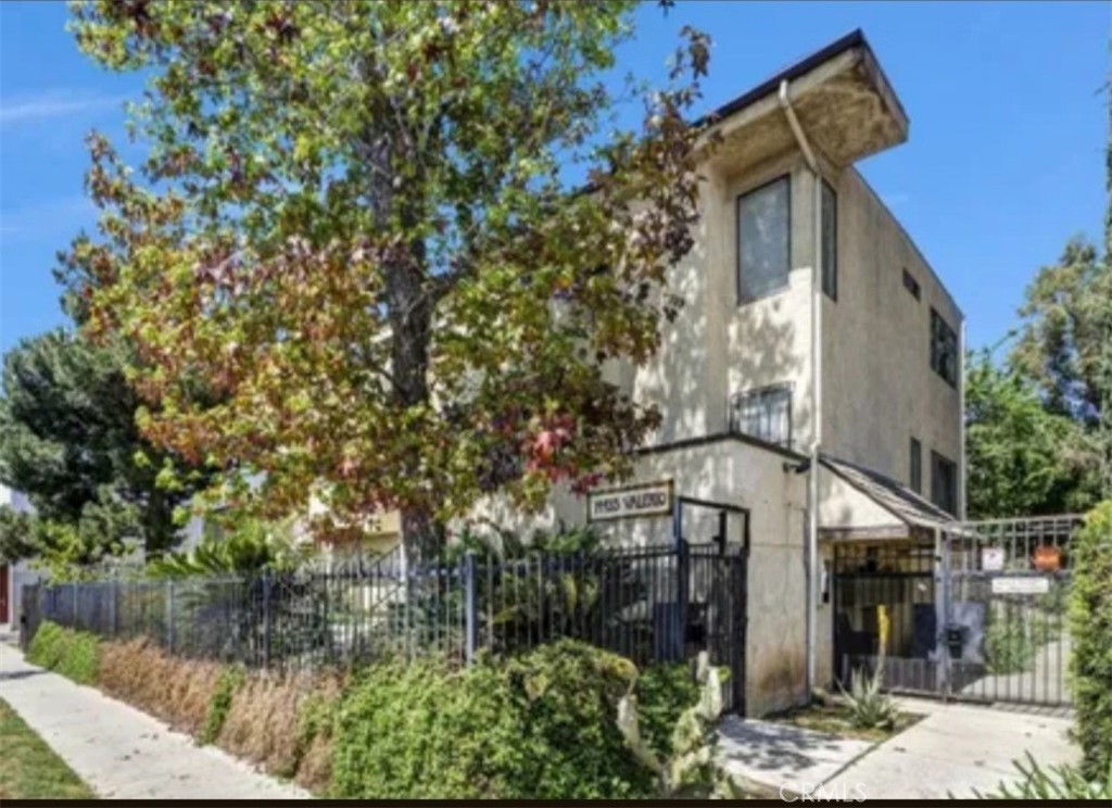 14435 Valerio 15 — photo