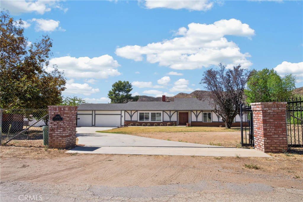 34255 Tyndall — photo