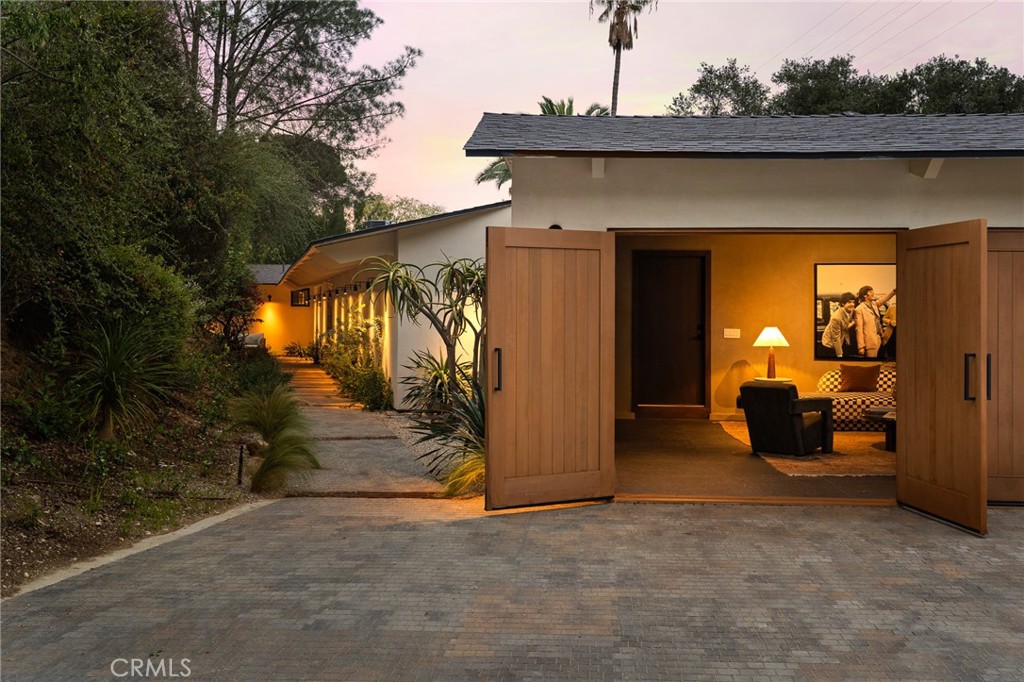 3655 Wrightwood Drive — photo