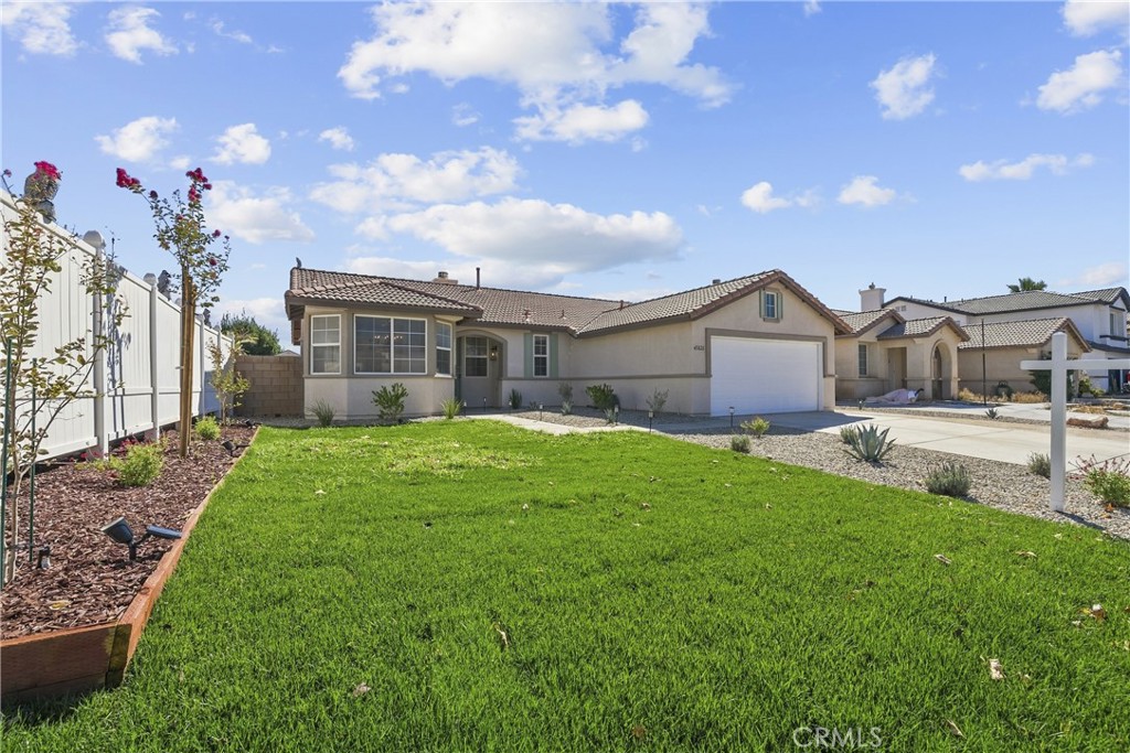 45826 Caledonia Court — photo