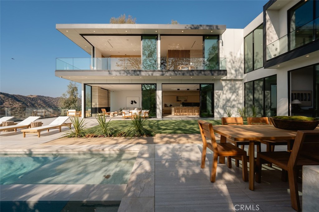 1149 Linda Flora Drive — photo