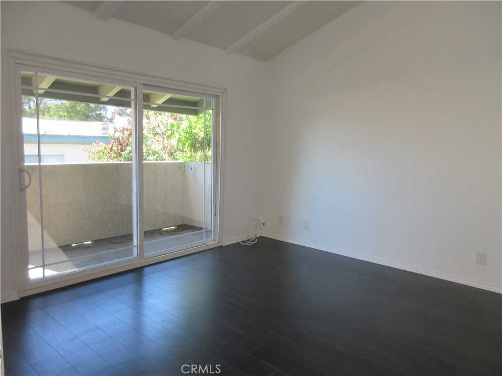 10636 Woodley 34 — photo