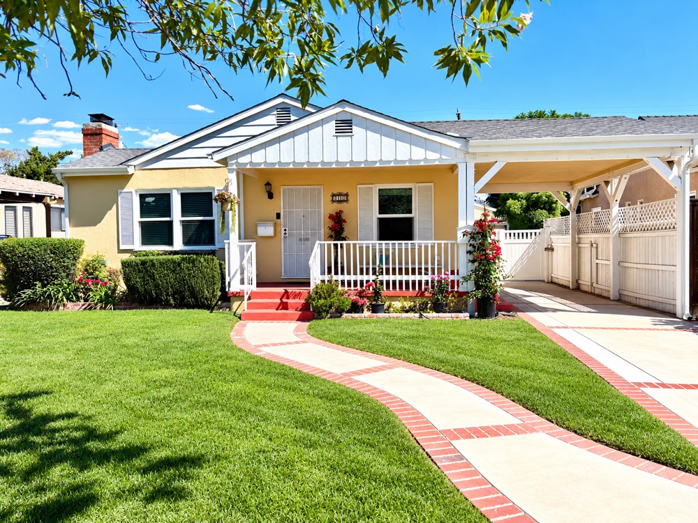 710 Frederic St. — photo