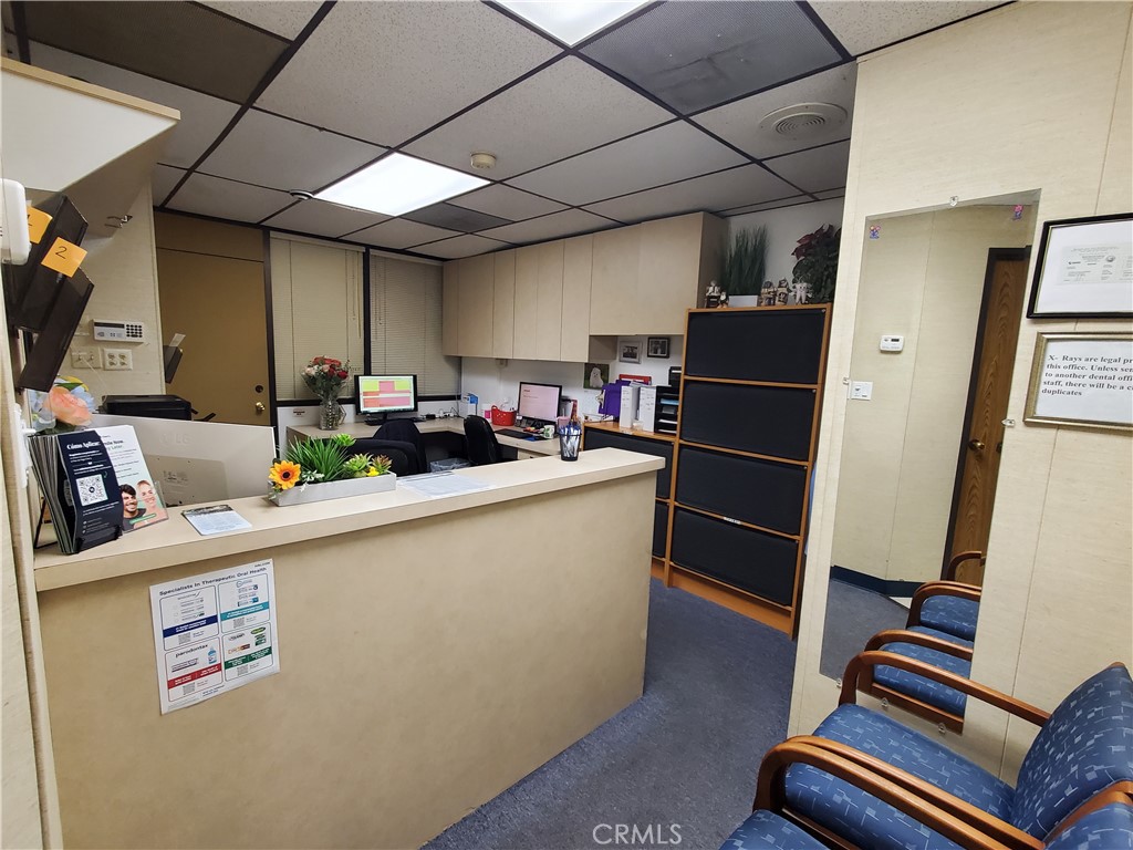 973 W 7th Street, Oxnard, CA 93030 — photo 2