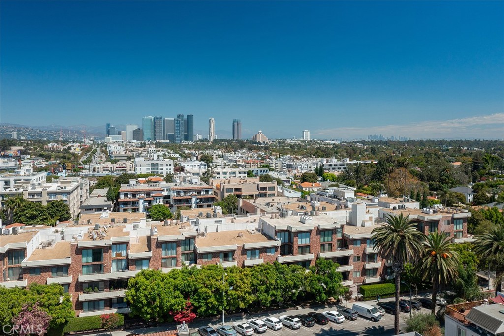 1880 Veteran Avenue Unit 306 — photo