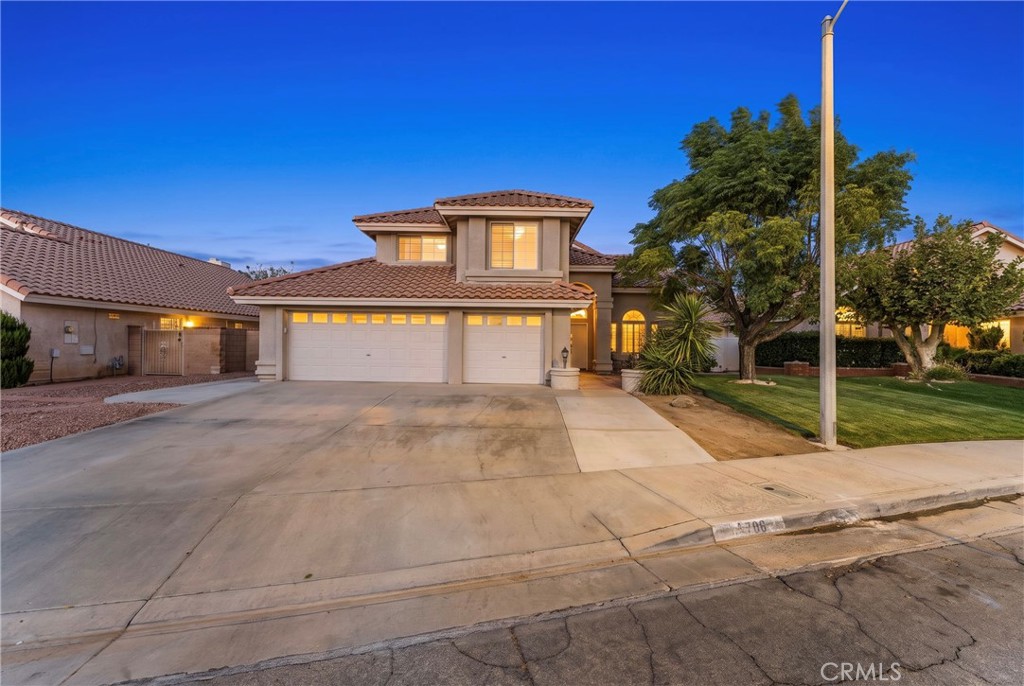 38706 La Mancha Court — photo