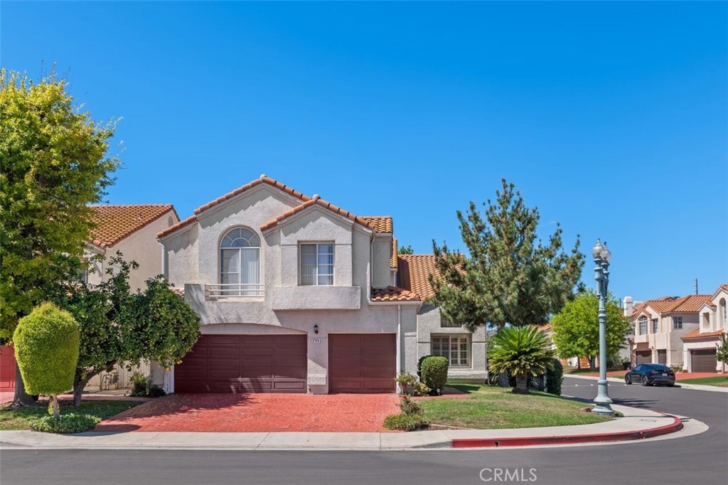 7441 Bobbyboyar — photo