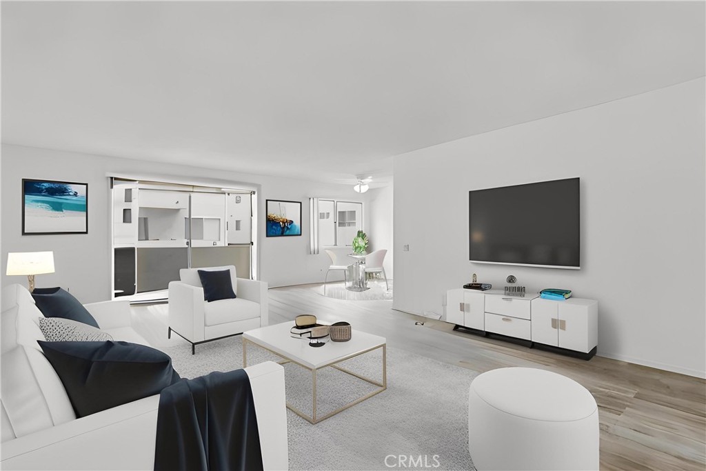 5400 Lindley Avenue Unit 121 — photo