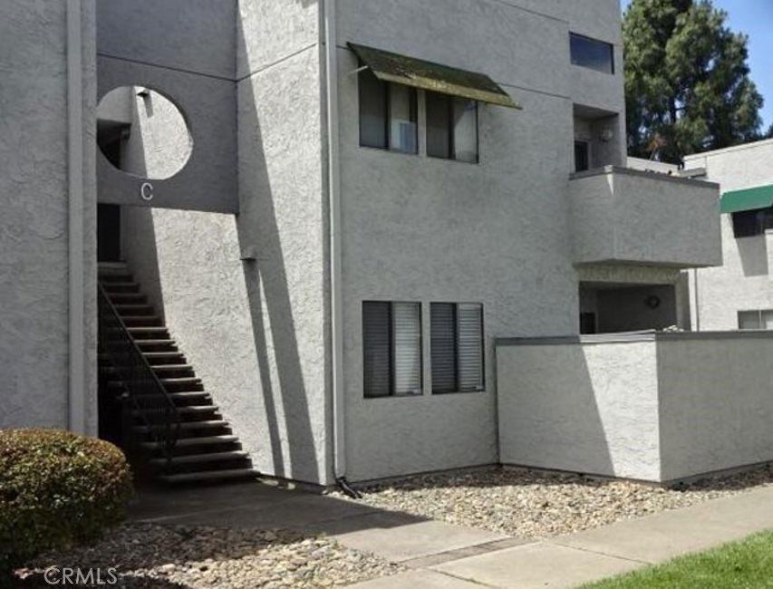 225 Pennsylvania — photo