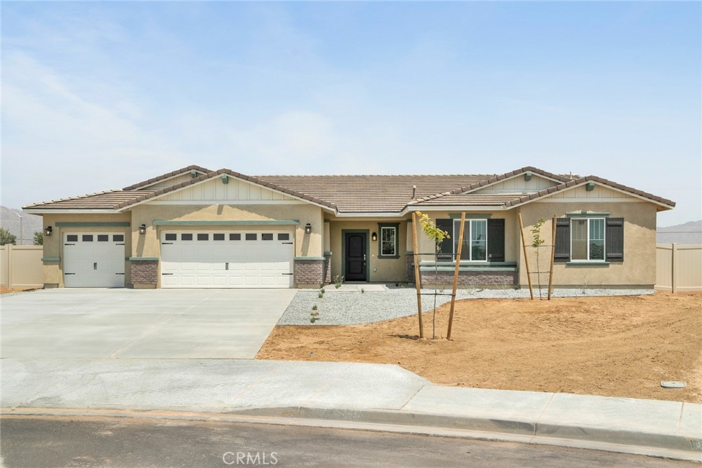14818 Desert Lily Court — photo
