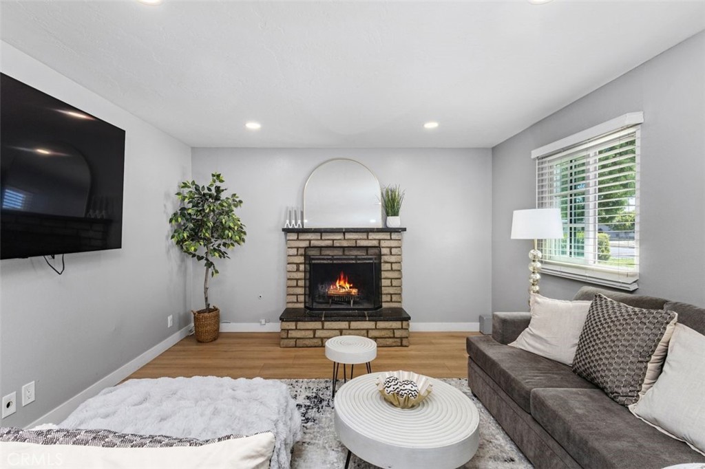 123 E Wilson — photo