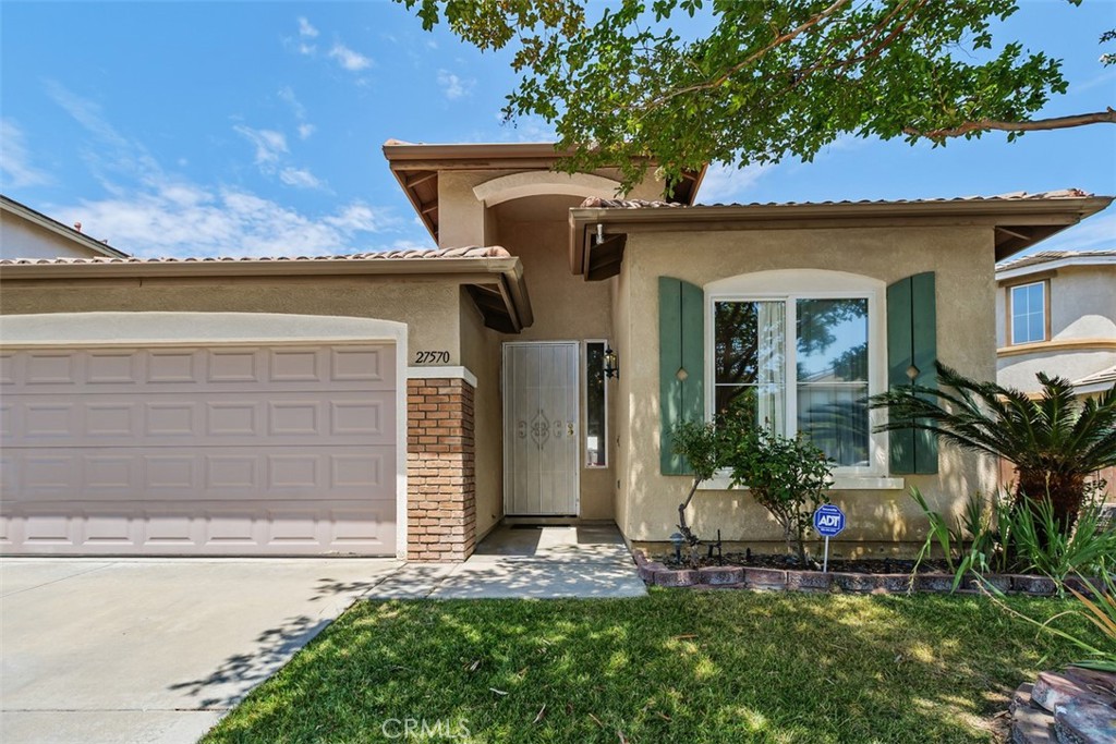 27570 Nellie Court — photo