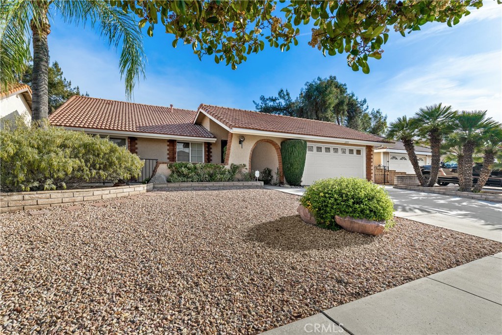 2095 Silver Oak Way — photo