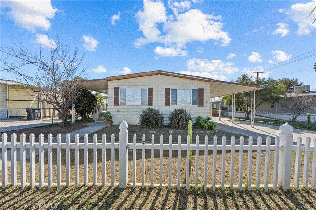 44551 Stewart — photo