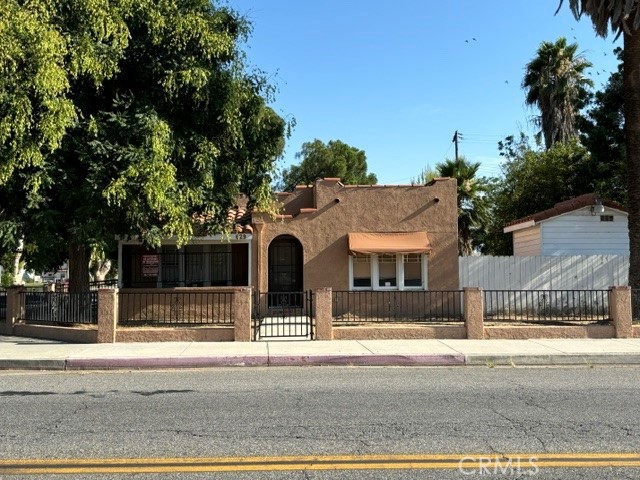 629 E Latham Avenue — photo