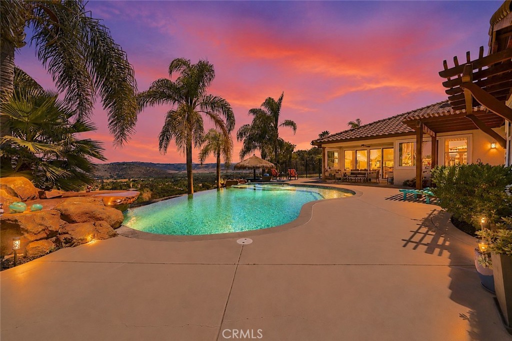 3508 Vista Corona — photo